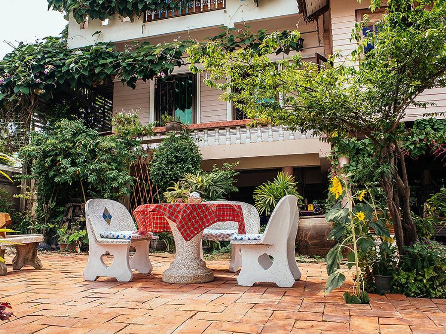 Loy Manee House Acomodação com café da manhã Phra Nakhon Si Ayutthaya Quarto foto